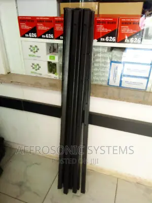 Electric Fence Strainer Post