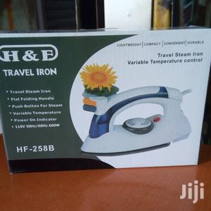Hf-258b Travel Iron
