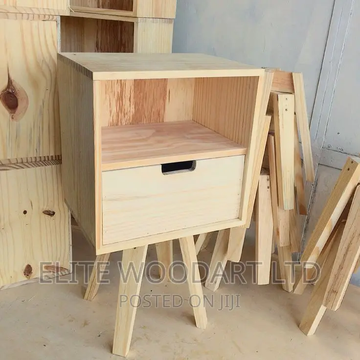 Pallet Bed Side Stands/Table