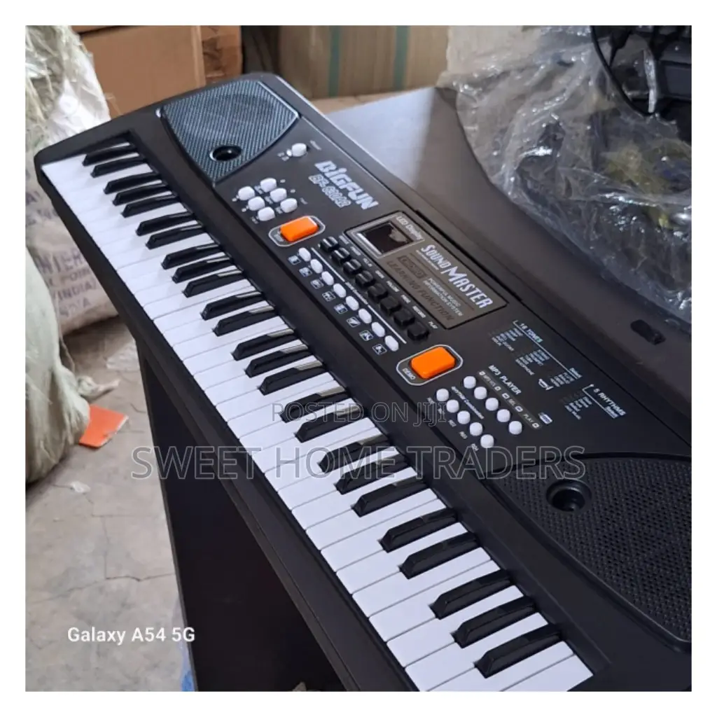 61 Keys Piano 