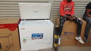 200lt Premier Chest White Freezer/ Premier Chest Freezer 5