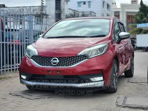 Nissan Note 1.2 Hybrid NISMO 2017 Red