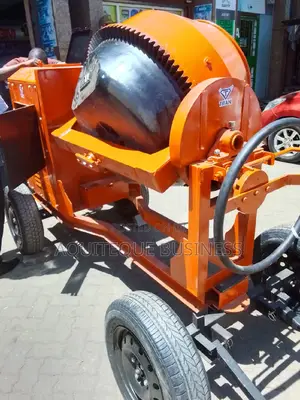 Building Concrete Mixers. 500L