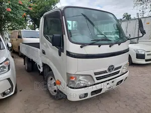 Toyota Dyna Truck