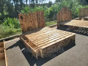 Pallet Bed- 5*6 Blazed Pallet Bed With Drawers. (FD08,)