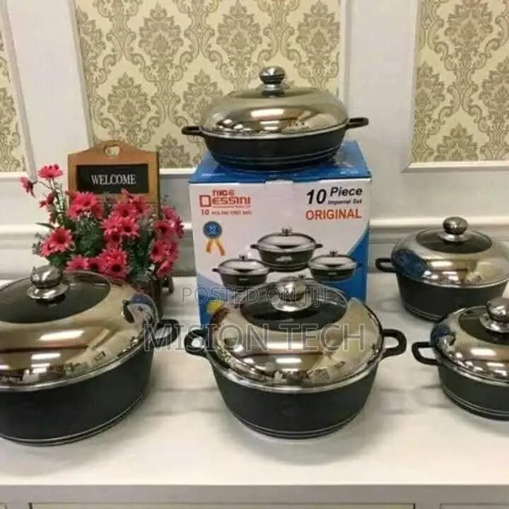 Dessini 10 Pieces Non Stick Cookware Set
