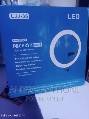 14" Ringlight With Tripod