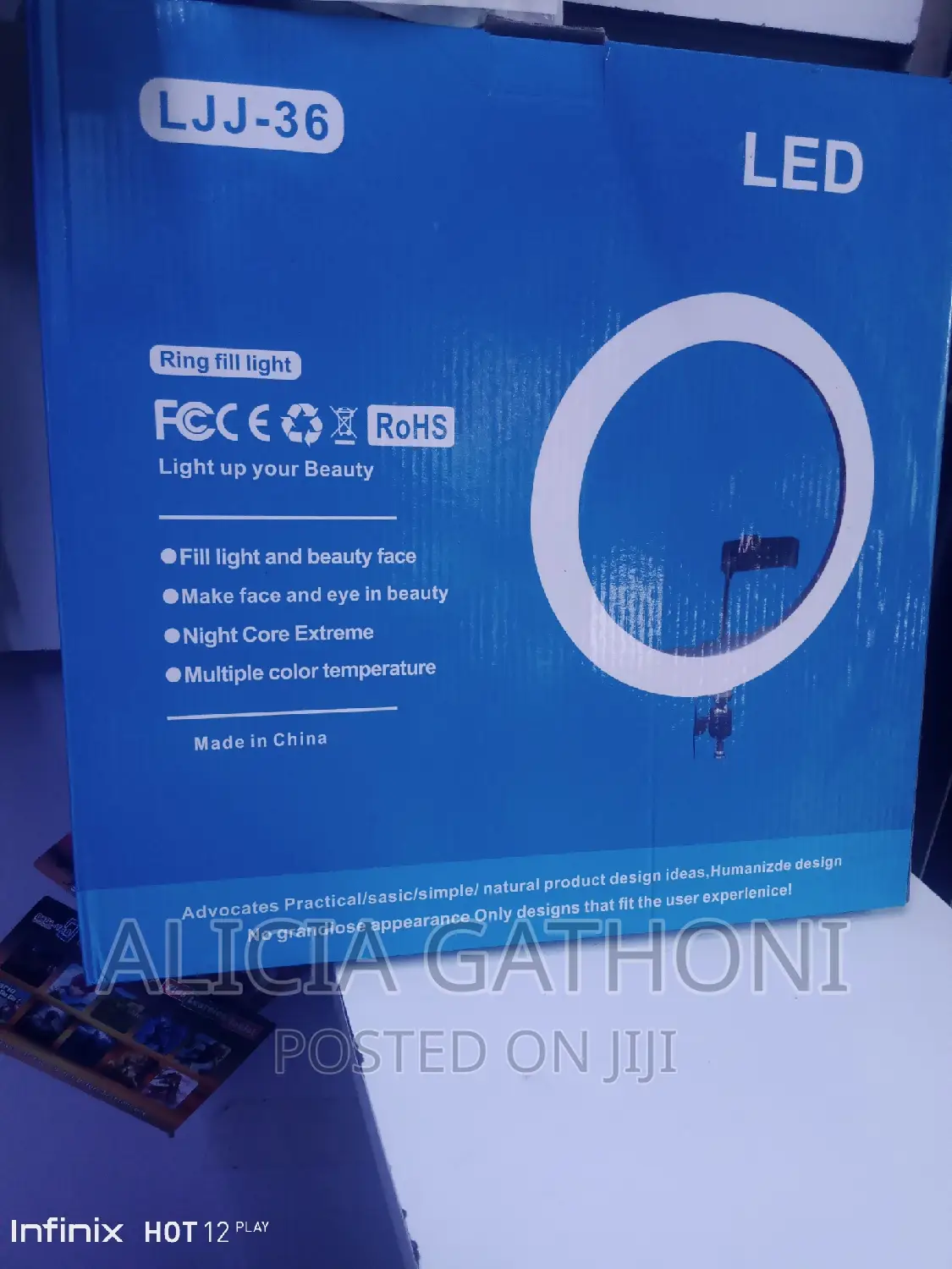 14" Ringlight With Tripod