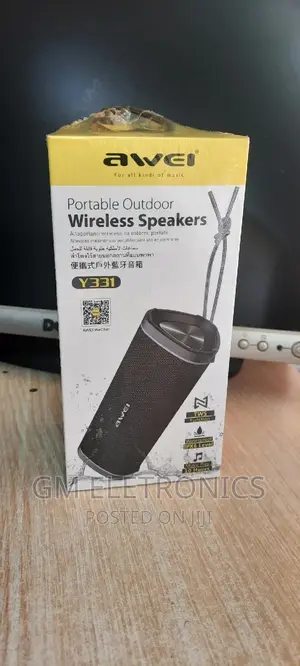 Original Awei Y331 Portable Bluetooth Speaker.