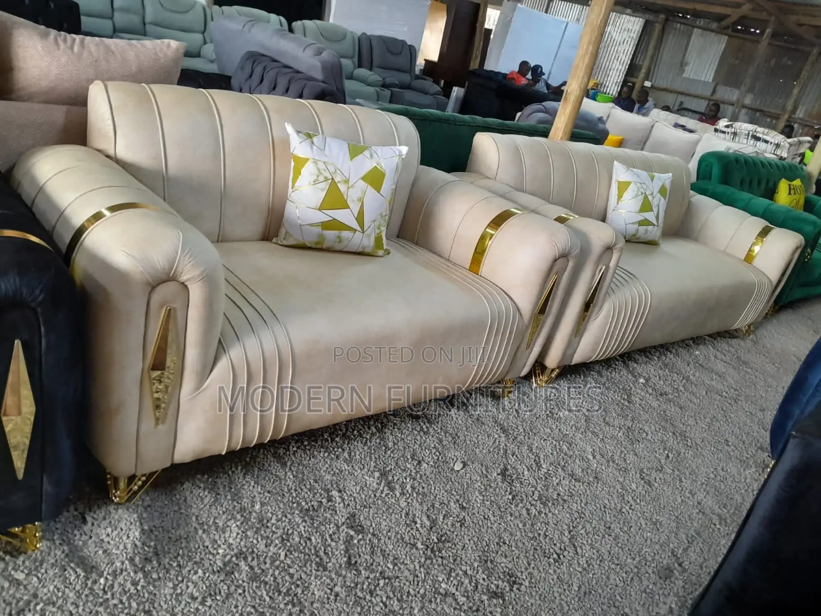 New Quality 5 Seater Sofa
