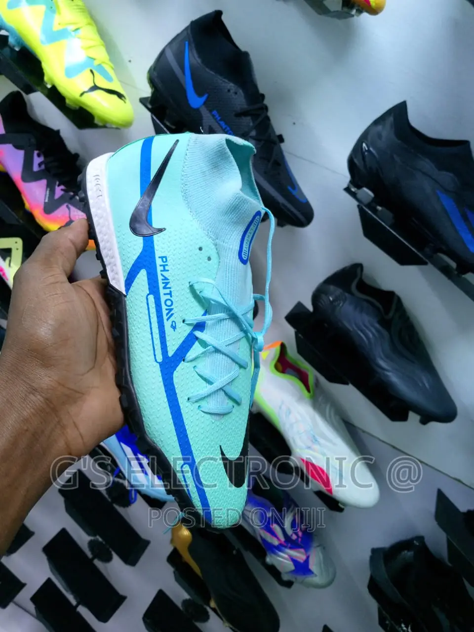 Phantom Nike Trainers (Nike Trainers)