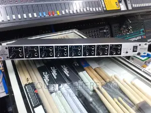 Behringer HPA1600 8 Channel Headphones Amplifier
