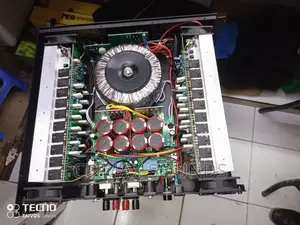 Cs 4000 Peavey, Power Amp