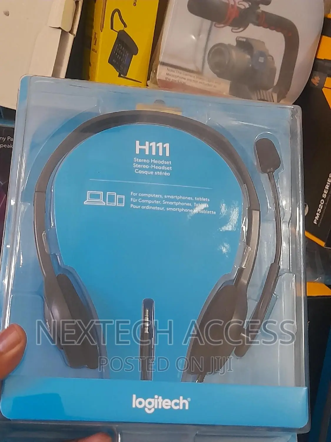 Logitech H11