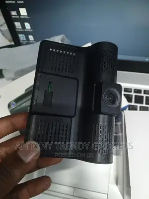 Dashboard Camera With Reverse Camera and Inside Cam