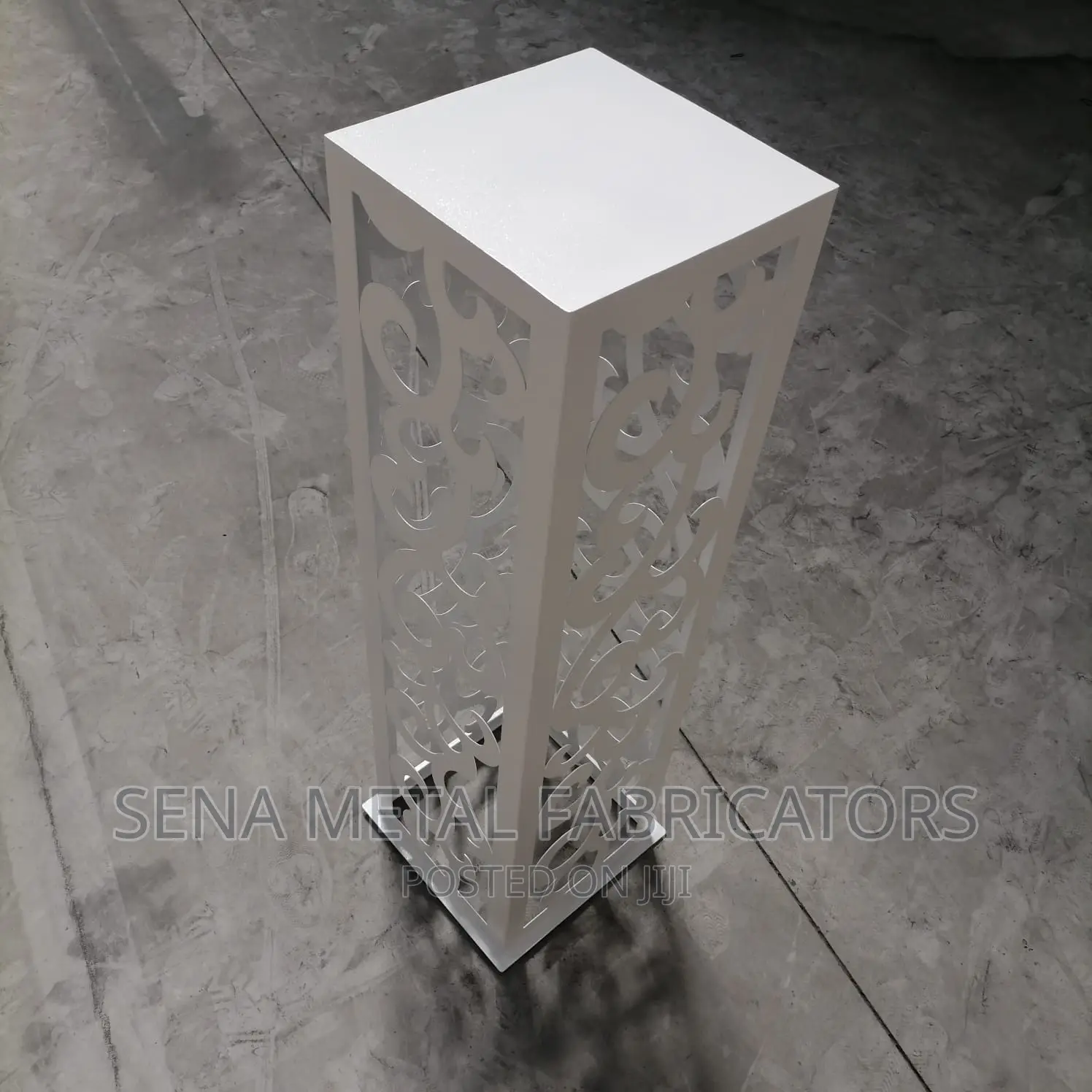 High Quality Custom-Made Flower Stand.(Metal)