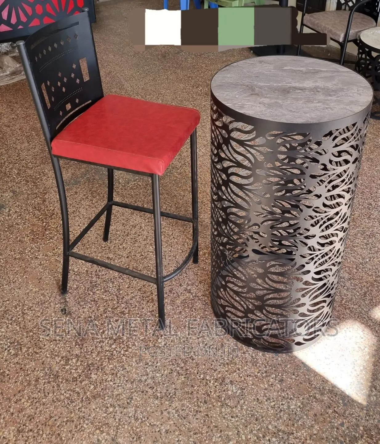 High-Quality Laser Cut Metallic High Table