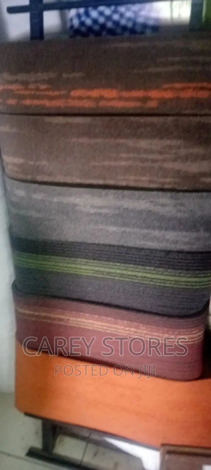 High Quality Carpet Tiles
