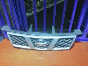 Nissan X-Trail NT30 Grille, Model 2003/2007, Clean Ex Japan
