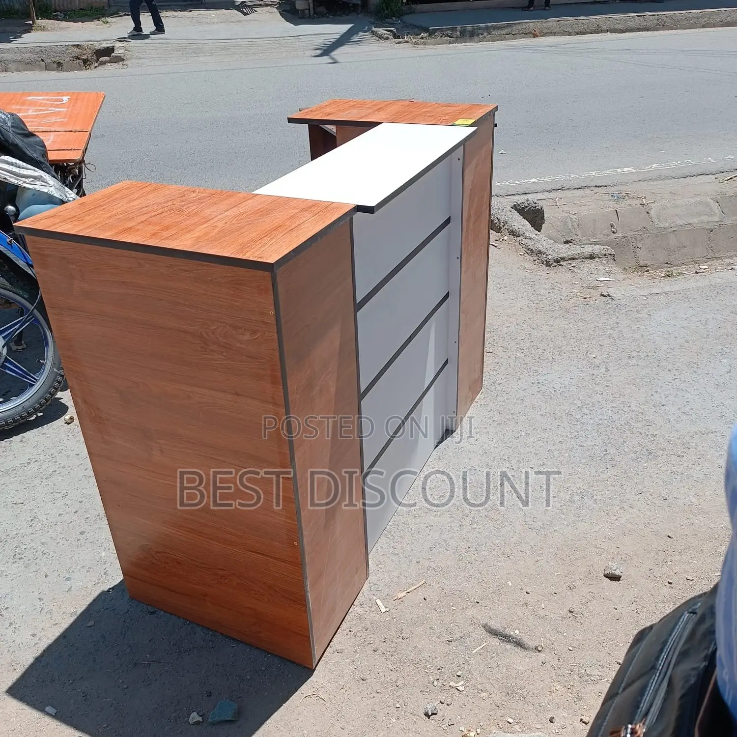 Receptionist Desk Receptionist Desk