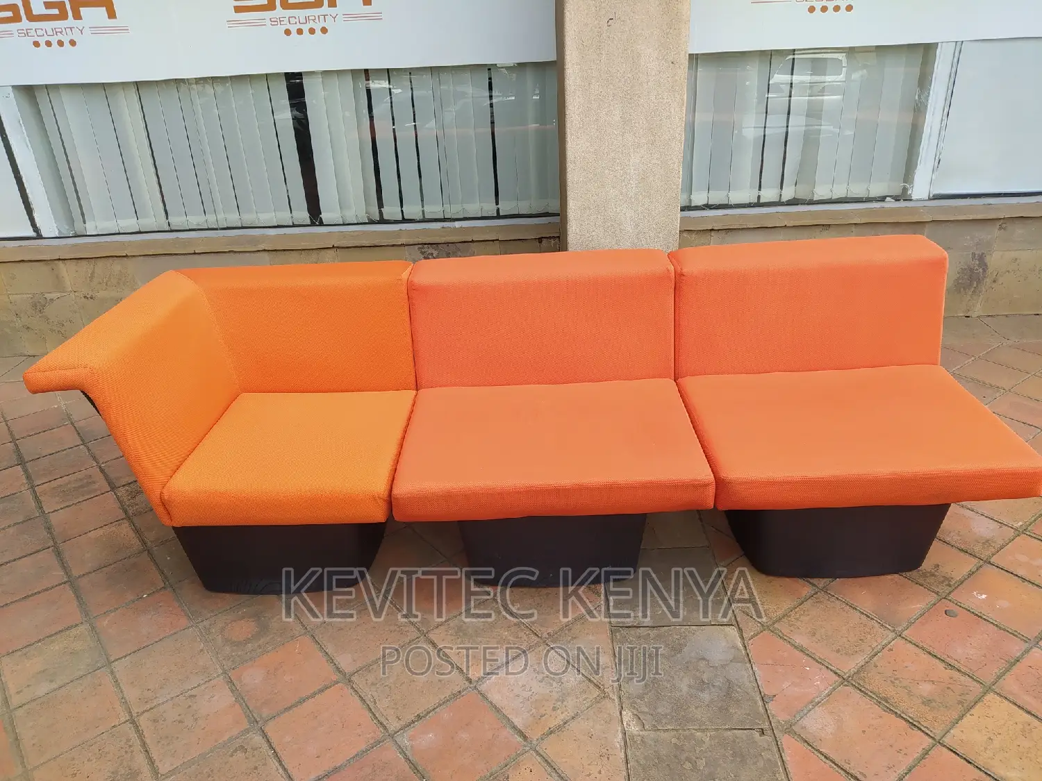 Best Sofa Cleaning Services