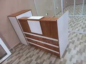 Receptionist Desk Receptionist Desk