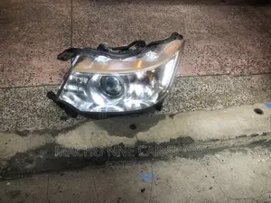Suzuki Stingray 2015 Headlight