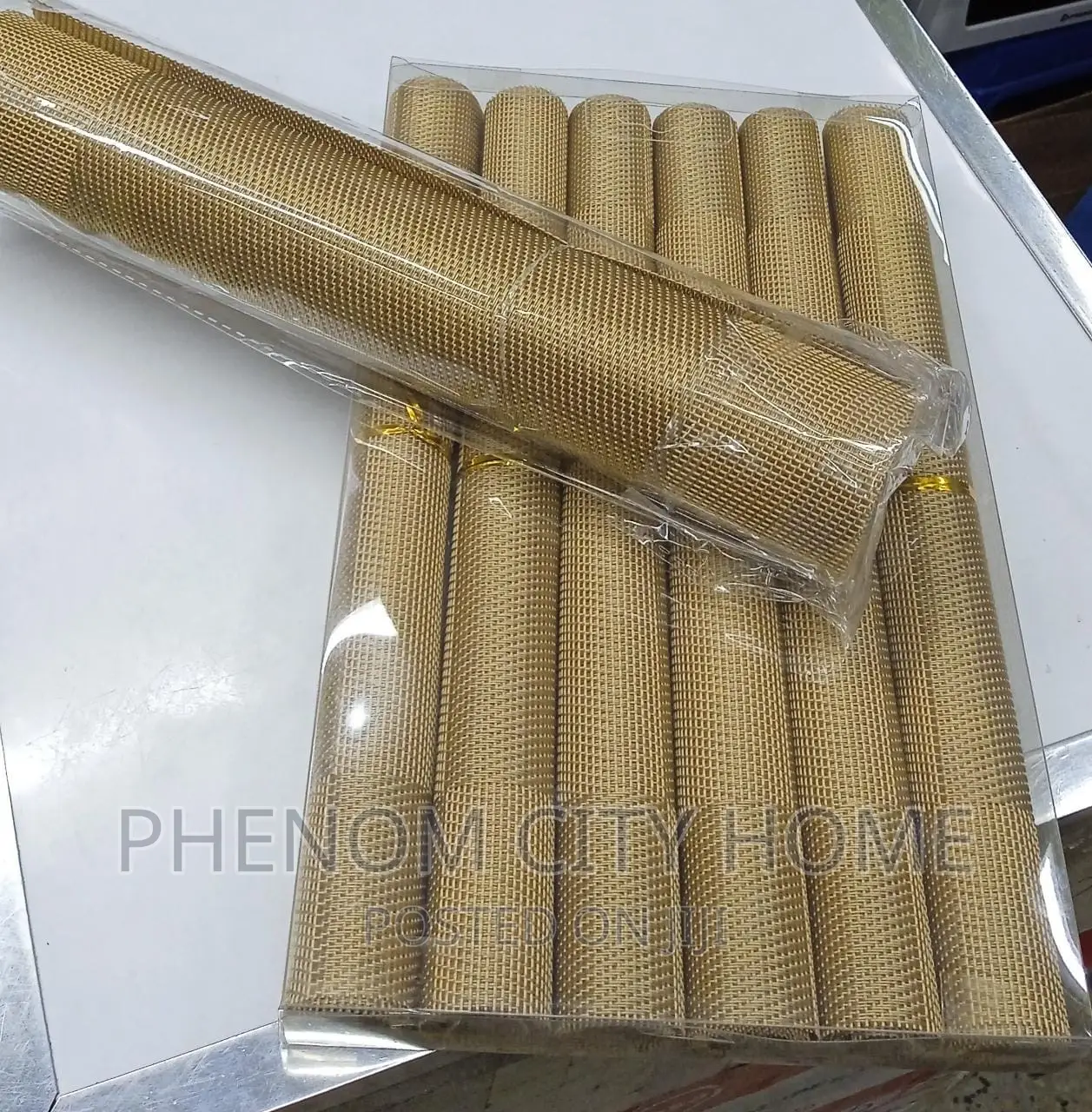 6 Piece Table Mats With Runner