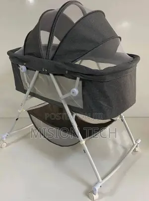 Foldable Baby Bassinet With Wheels
