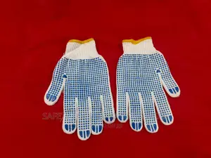Get Durable String Knit Cotton Dotted Gloves