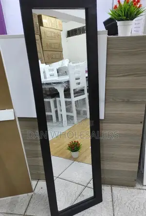 Basic Dressing Mirror