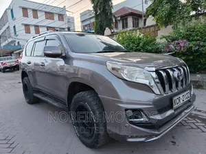Toyota Land Cruiser Prado 2012 Brown