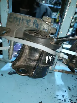 Engine Mounting Toyota Passo