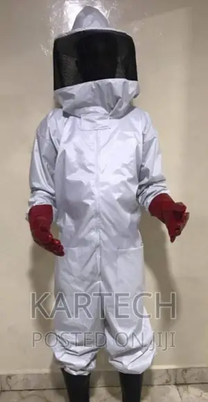 Bee Suits With Free Pvc Gloves