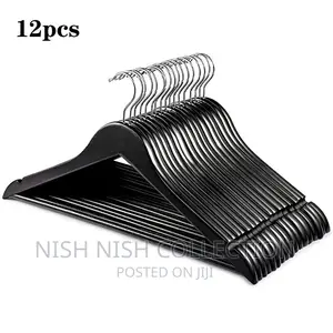 *10pcs Wooden Clothes Hanger