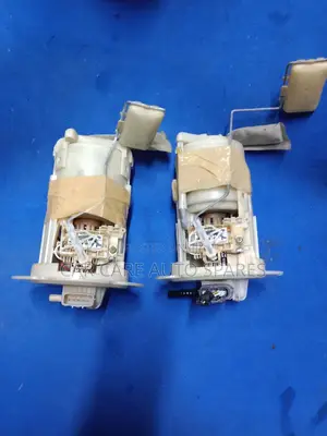 Fuel Pump Nissan B 15