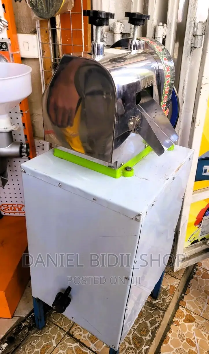 Complete Sugarcane Juice Machine