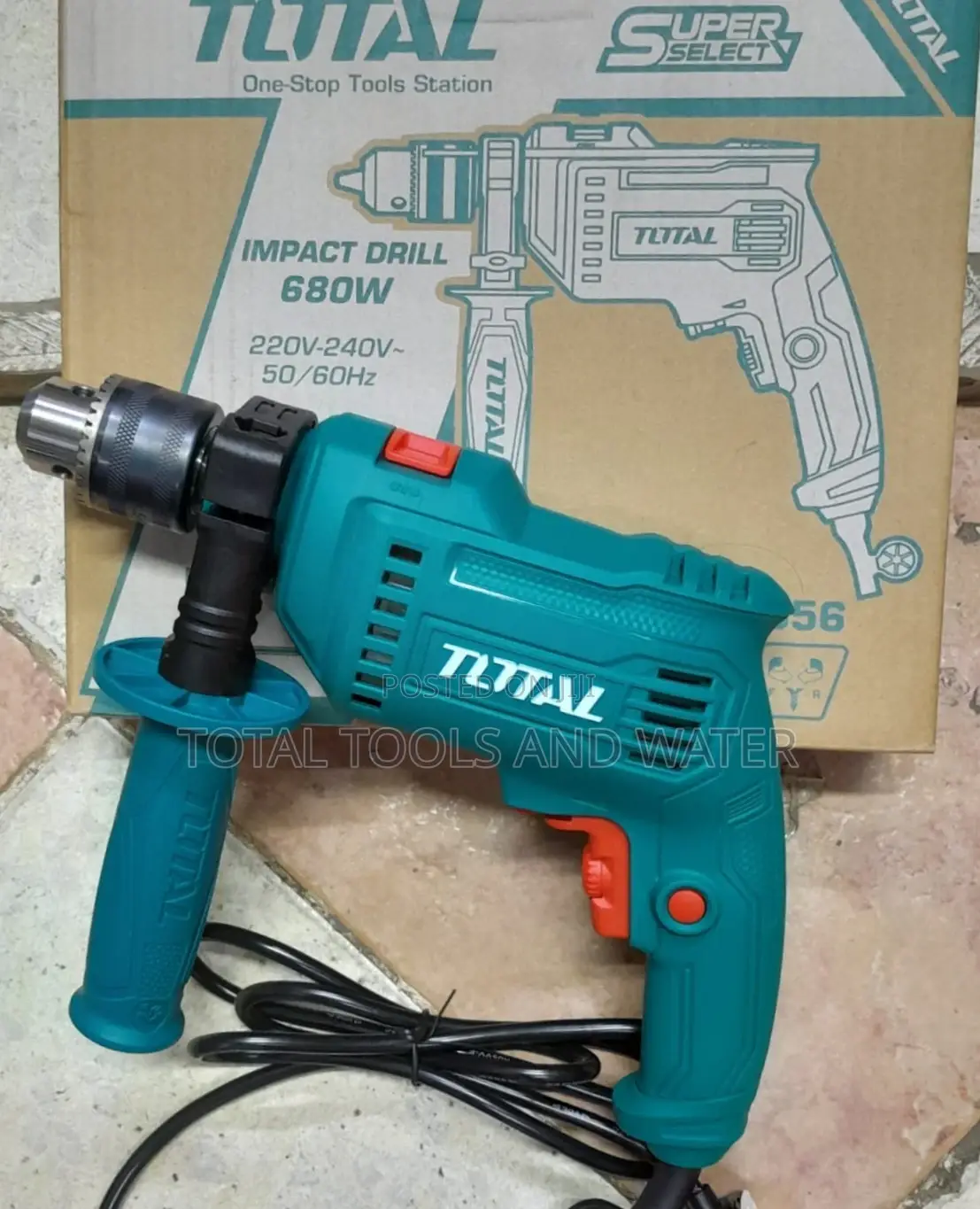 Total Powerful 680W Drill Machine,Replaceable Chuck