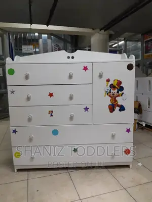 Chest of Drawers * Chest of Drawers