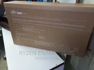 Ubiquiti 24port Poe/ Unifi Network 24port Poe Switch