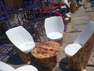 Barrel With 4 Barrel Seats