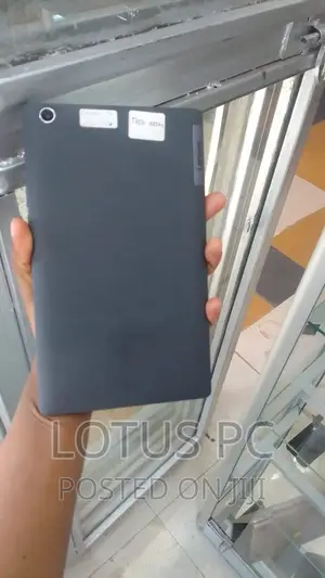 Lenovo Tab M7 16 GB Black