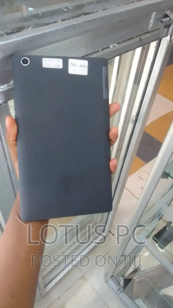 Lenovo Tab M7 16 GB Black
