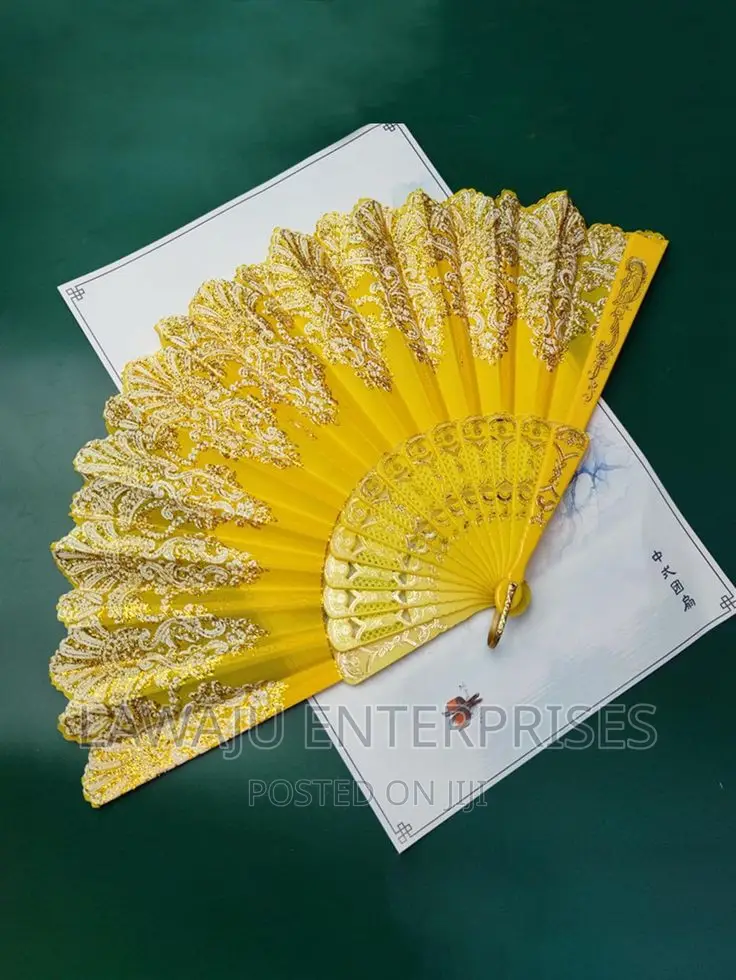 Yellow Lace Handheld Fan