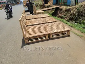 Pallet Bed- 4*6 Detachable and Blazed Pallet Bed. (HJ023)