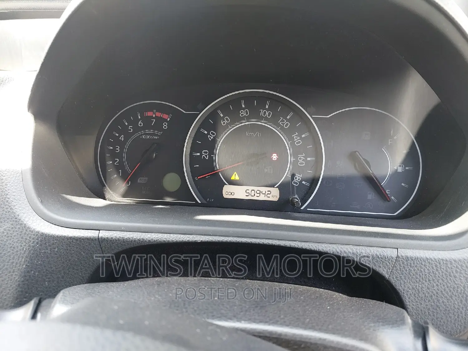 Toyota Voxy 2019 Silver