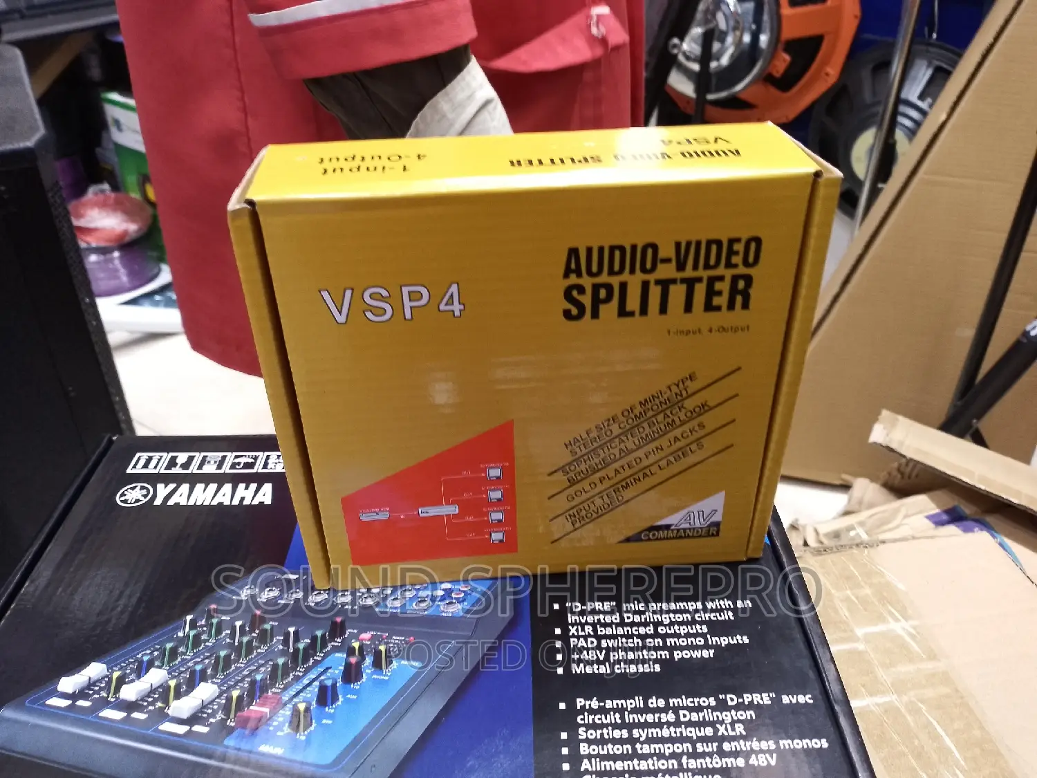 VSP 4 Audio-Video Splitter 1 Input 4 Output