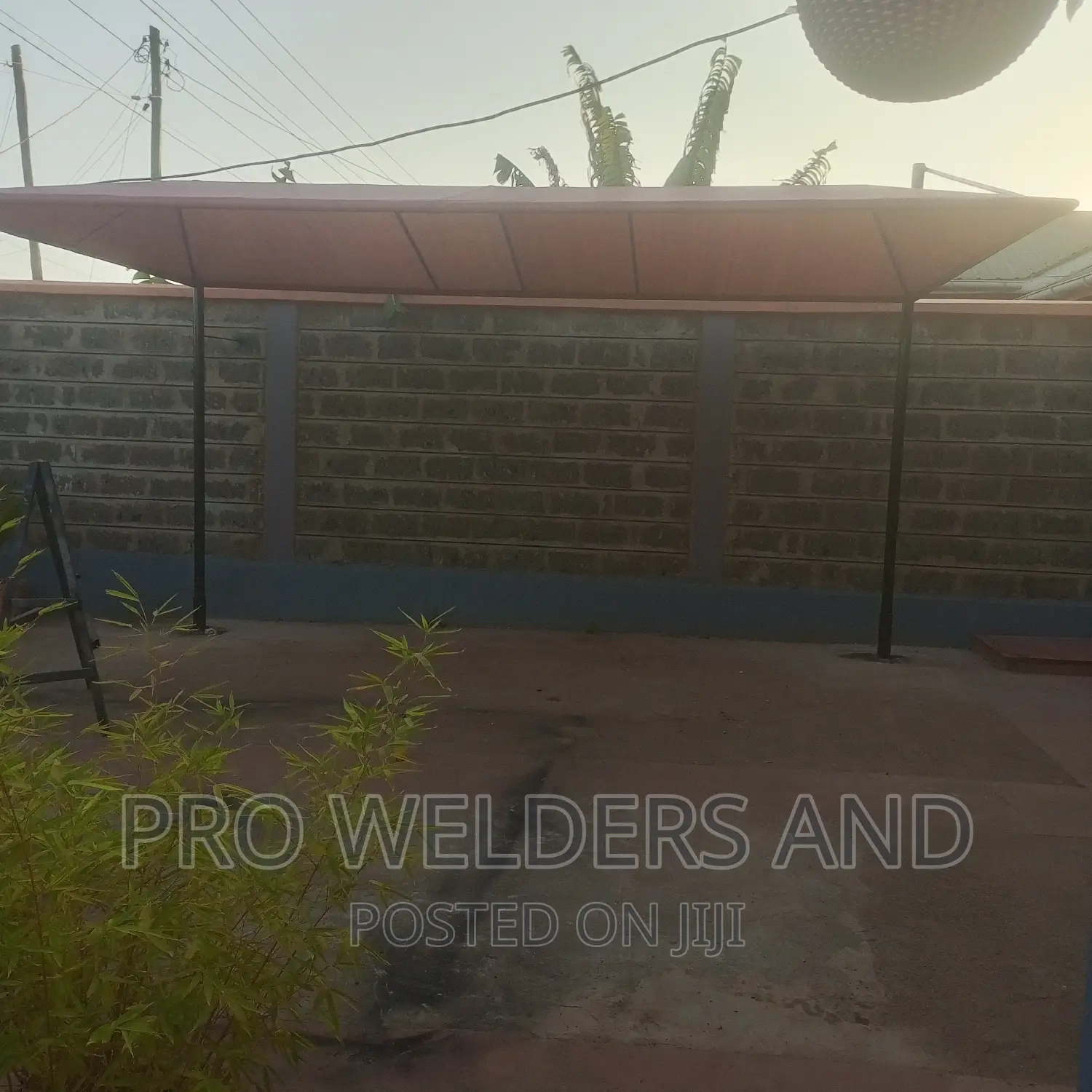 Simple Carshade
