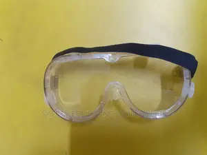Safety Goggles With Comfortable Padding
