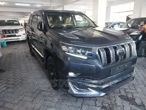 Toyota Land Cruiser Prado 2.8 2018 Gray